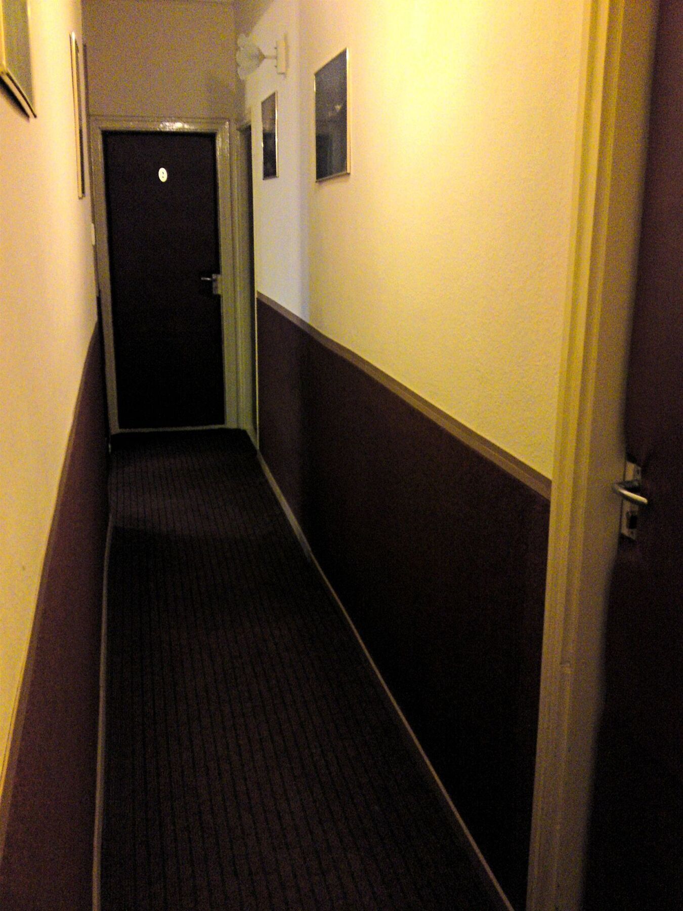 Eitans Guesthouse บูดาเปสต์ ภายนอก รูปภาพ